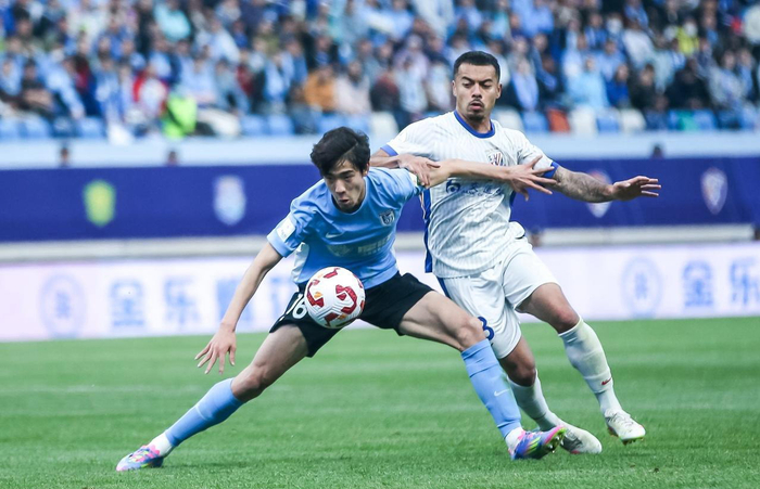 大发娱乐官网-包含大连一方客场战平上海申花，互咬一口的词条