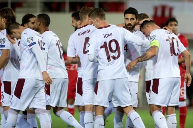 大发娱乐平台-包含欧预赛劲旅碰撞，谁能笑到最后？的词条